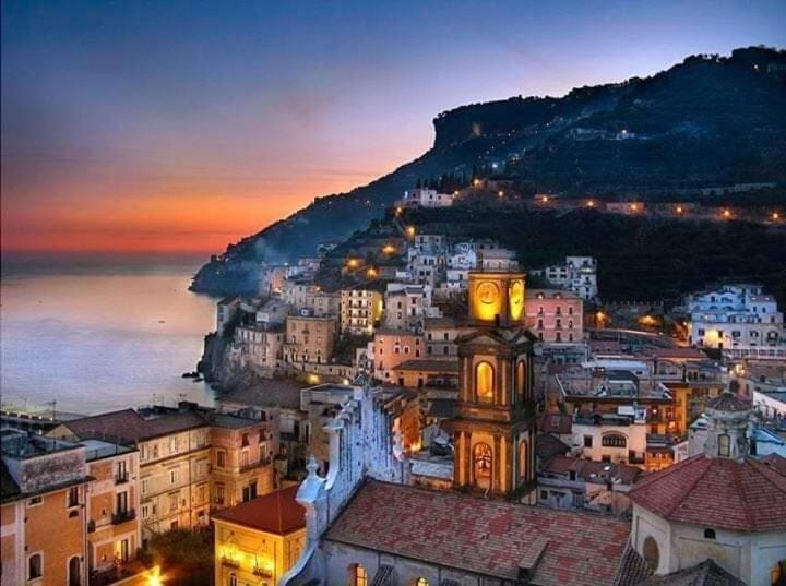 Amalfi Coast Palace In Minori Apartment Luaran gambar