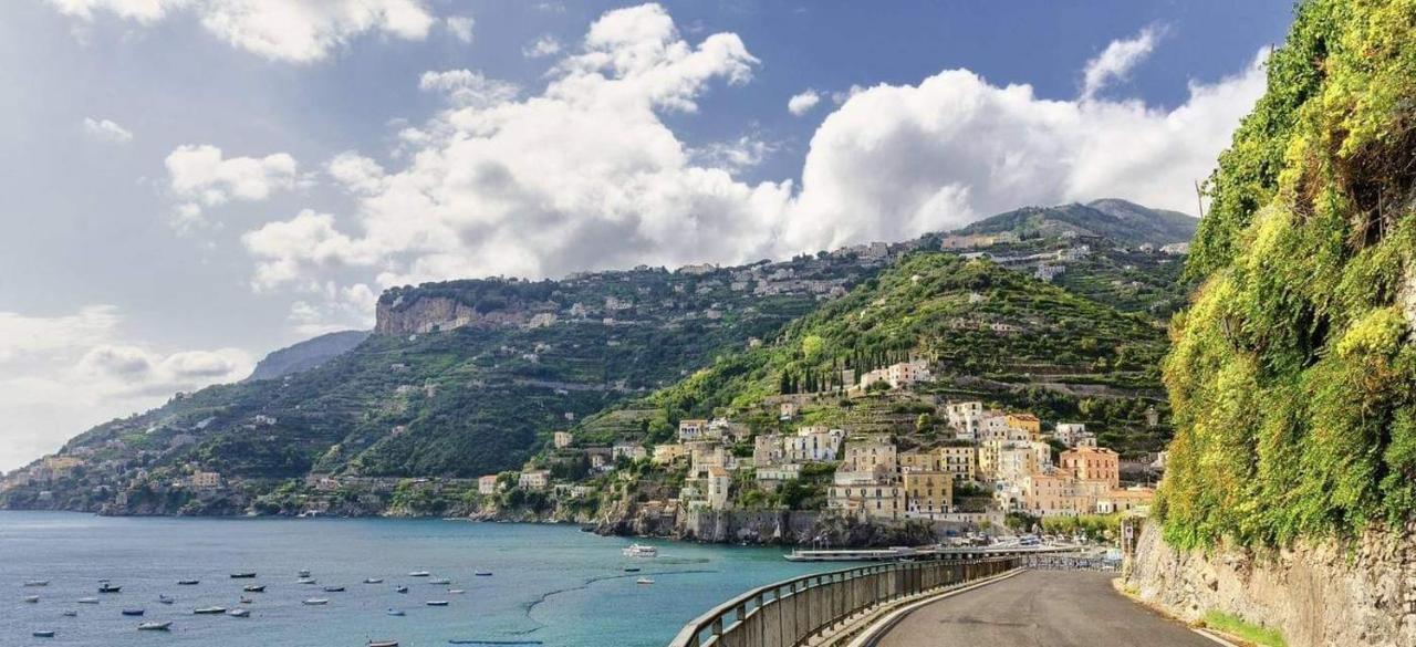 Amalfi Coast Palace In Minori Apartment Luaran gambar